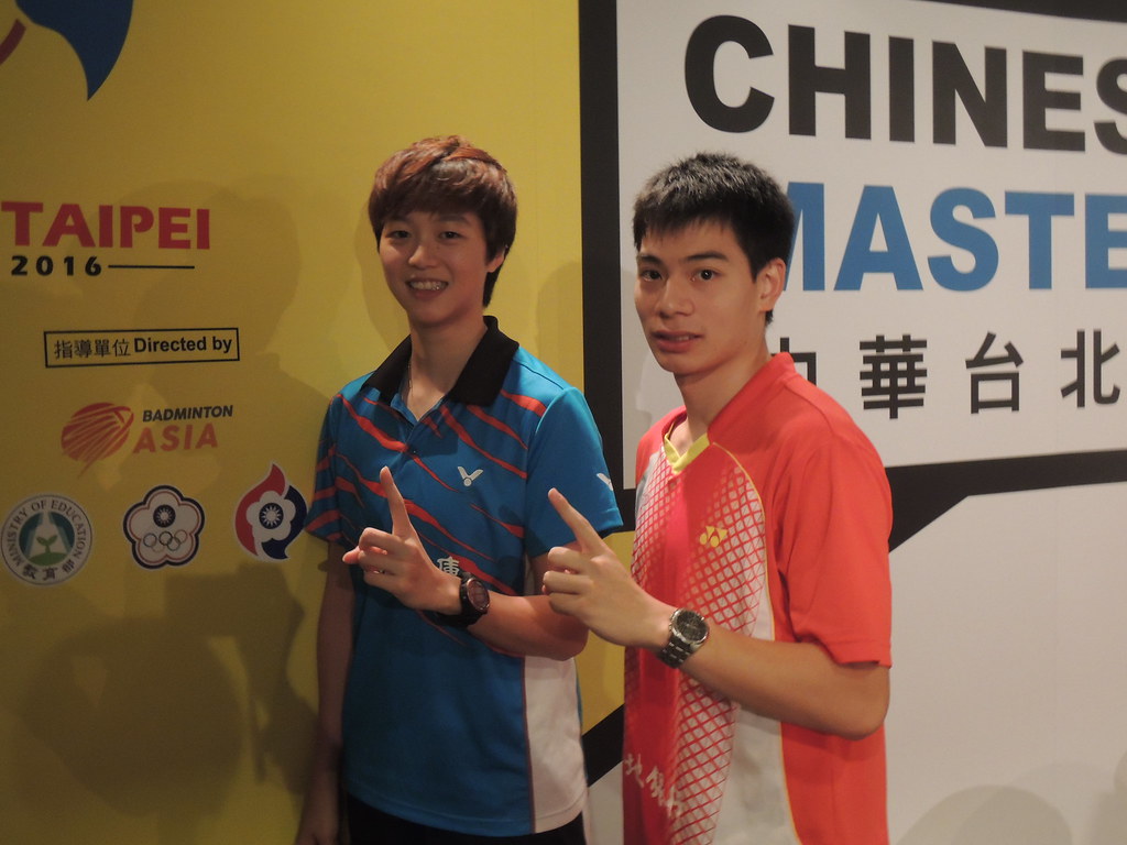 許仁豪(右)、白馭珀高居2016中華台北羽球大師賽男、女單打第一種子。(陳筱琳/攝)