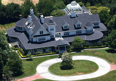 Photo: la maison de George Lucas en Modesto, California, United States.
