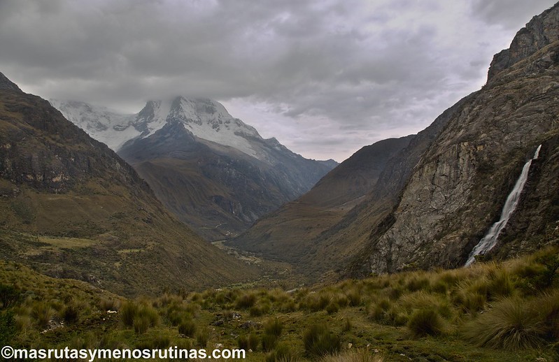 Alcanzando aguas turquesas de la Laguna 69. PN Huascarán - Por el norte de PERÚ. De los glaciares a la selva (20)