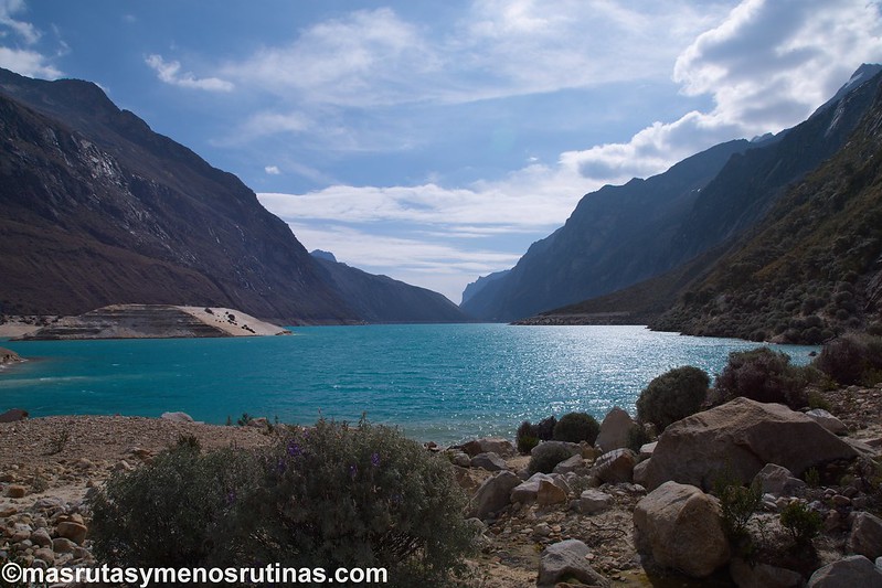 Por el norte de PERÚ. De los glaciares a la selva - Blogs de Peru - Lago Parón y Laguna Artesoncocha, misma agua, distinto color (13)