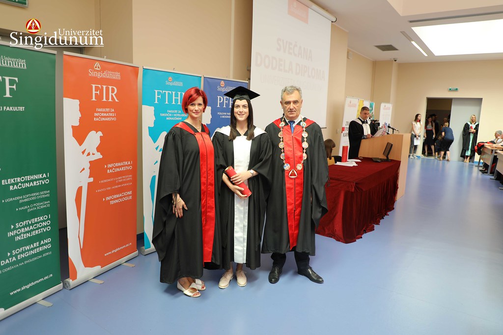 Amfiteatri - osnovne i master studije - junska dodela diploma 2019 - 224