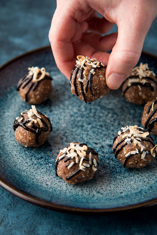 Almond Bliss Bites (vegan, gluten-free, easily made raw -- inspired by Almond Joy bars, but healthier!) | Will Cook For Friends