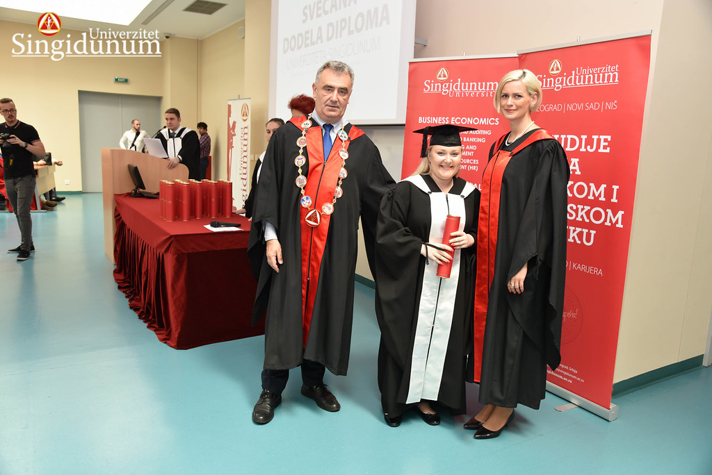 Futura, master i doktorske studije dodela diploma amfiteatar - Jun 2018 - 136