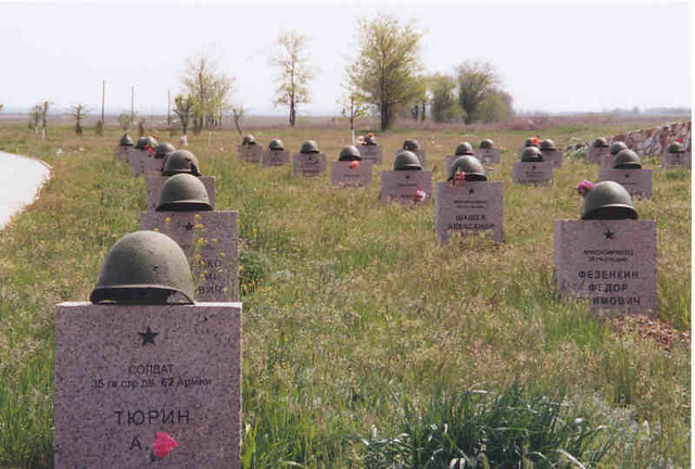 Rossoschka Soviet Cemetery, Stalingrad | Curmo | Flickr