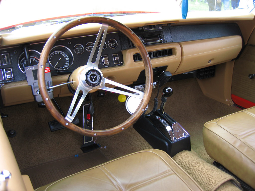 Ford Gran Torino, interior & dash, ('Starsky & Hutch'), c1 ...