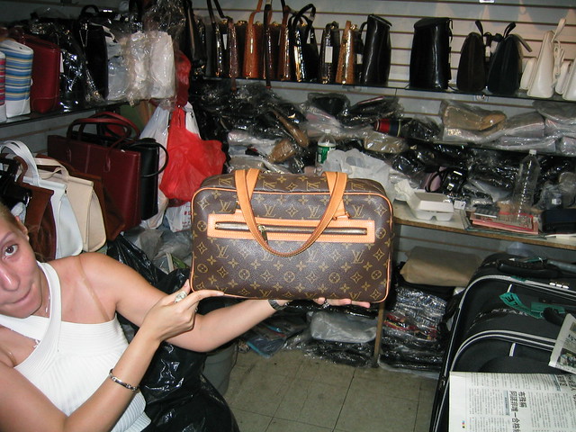 Fake LV Bags | I originally planned to go into New York City… | Flickr