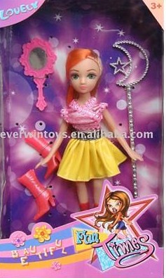 fake kurhn dolls with bratz 2001 art and sailor moon style… | Flickr