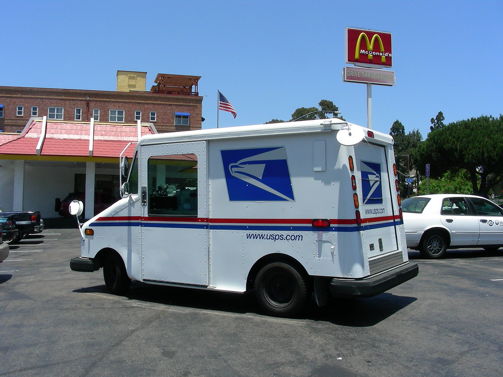 USPS Mail Truck | Grumman LLV (Long Life Van) specially desi… | Flickr