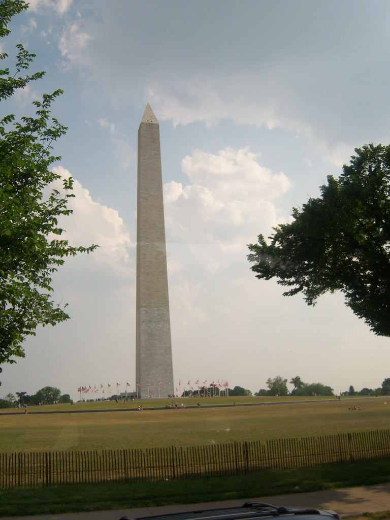 how tall is the washington monument in washington dc