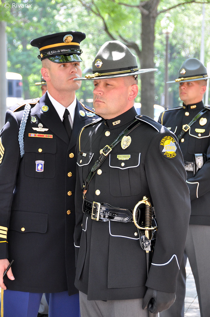 100 Honor Guard - Kentucky State Police | Paying attention t… | Flickr