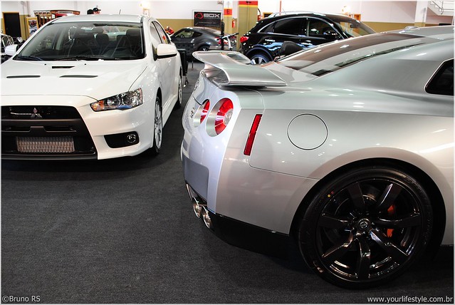 Mitsubishi lancer evolution x vs nissan gtr #5