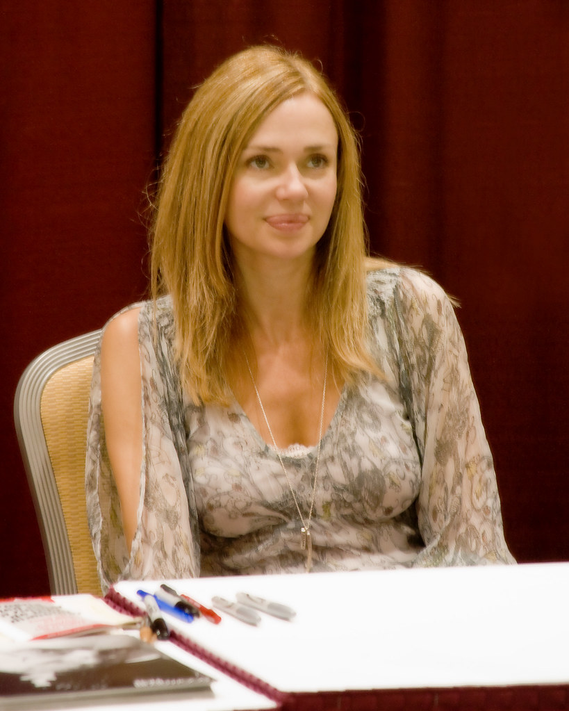 Vanessa Angel If you don't recognize her, she's been in se… Flickr
