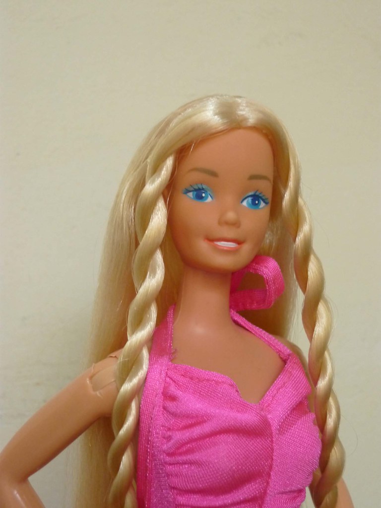 Twirly Curls Barbie 1983 | José Saldarriaga García | Flickr