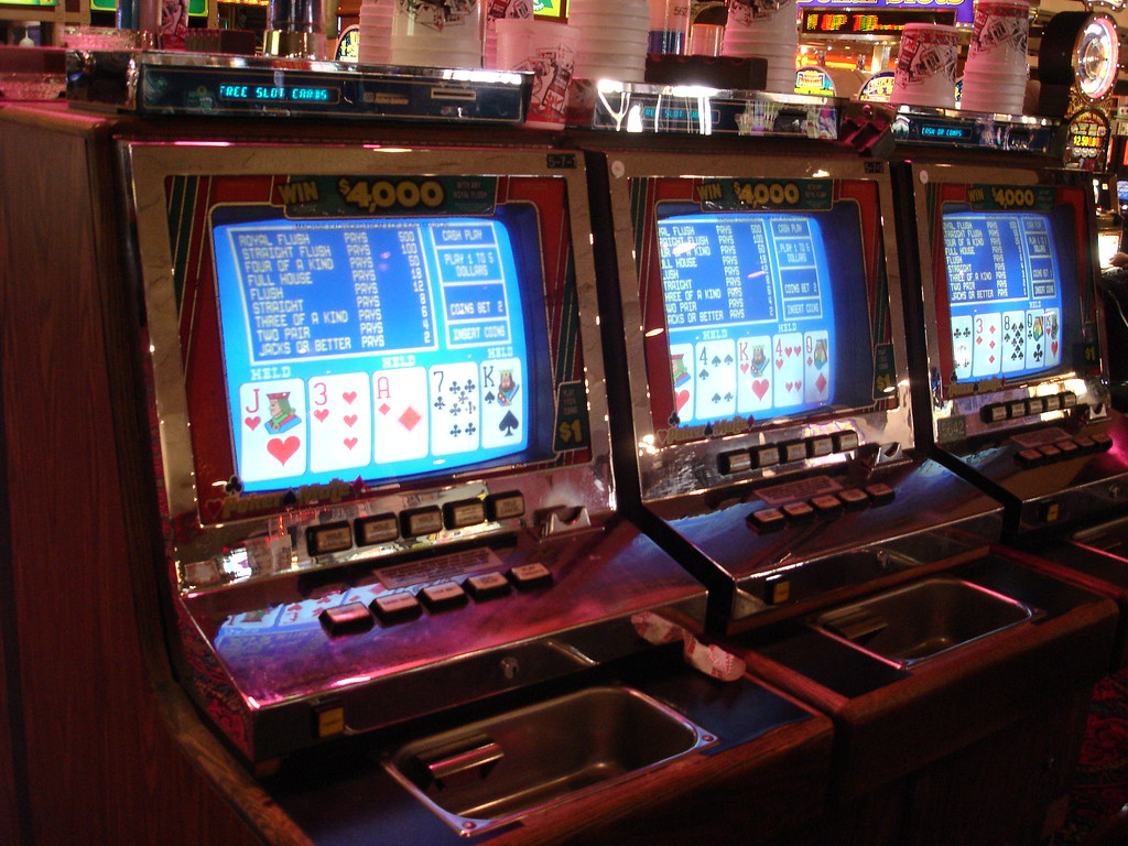 Casino games video poker
