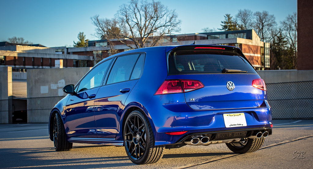VWVortex.com - The Official Gallery Page of FlowForm for MKVII Golf R!