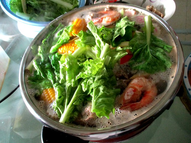 Steamboat dinner at home