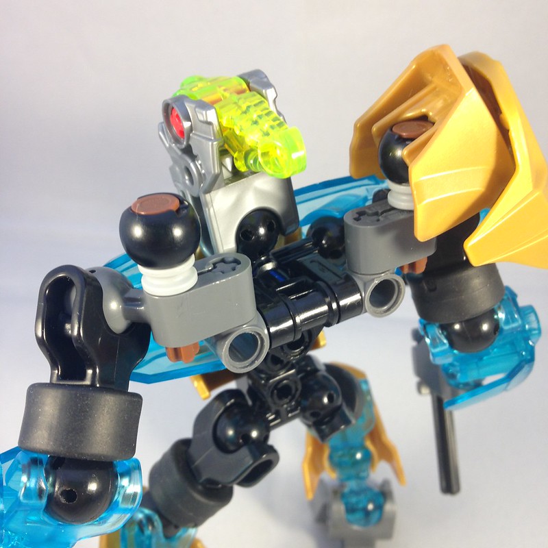 MOCs: Ekimu the Mask Maker - Both forms - LEGO Action Figures 