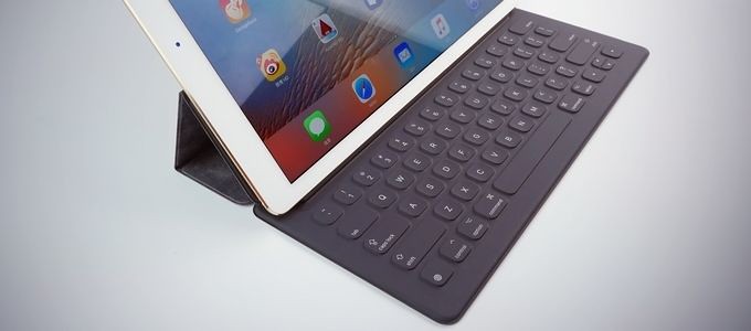 The most expensive iPad case Apple Smart Keyboard experience