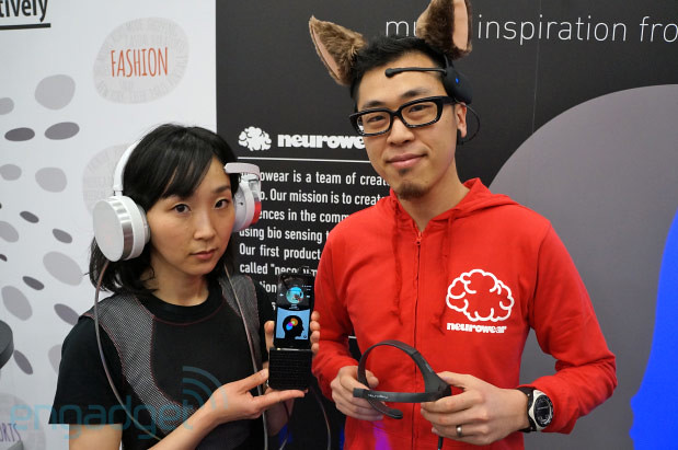 Cat ears turned ideas ideas headphones play music according to mood