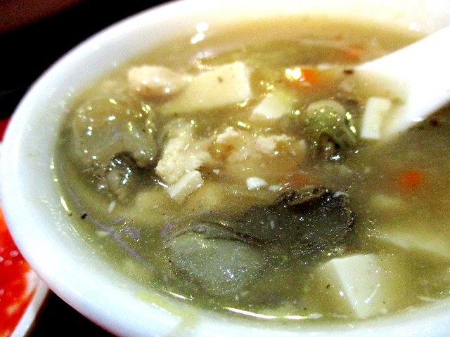 Tofu soup with canned oysters