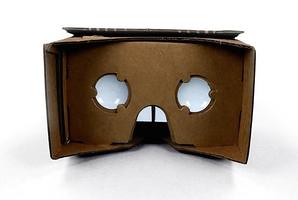 Google Cardboard glasses