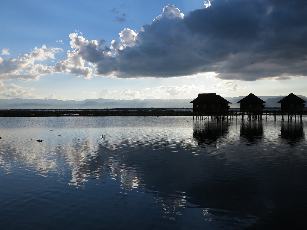 Помогите с программой на озере Инле (Бирма).