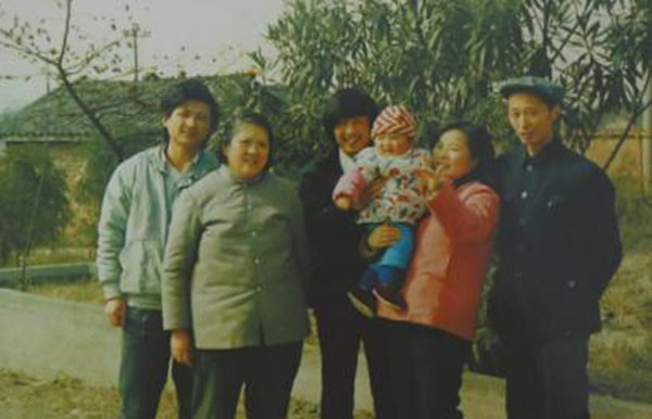 Chen Man family letters: you are to save Chen Man 