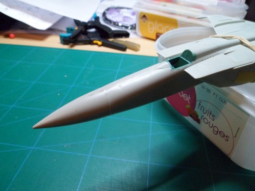 Pas-à-pas : MiG 25 Foxbat [Condor 1/72] 23955514969_f910d8ee7b_o