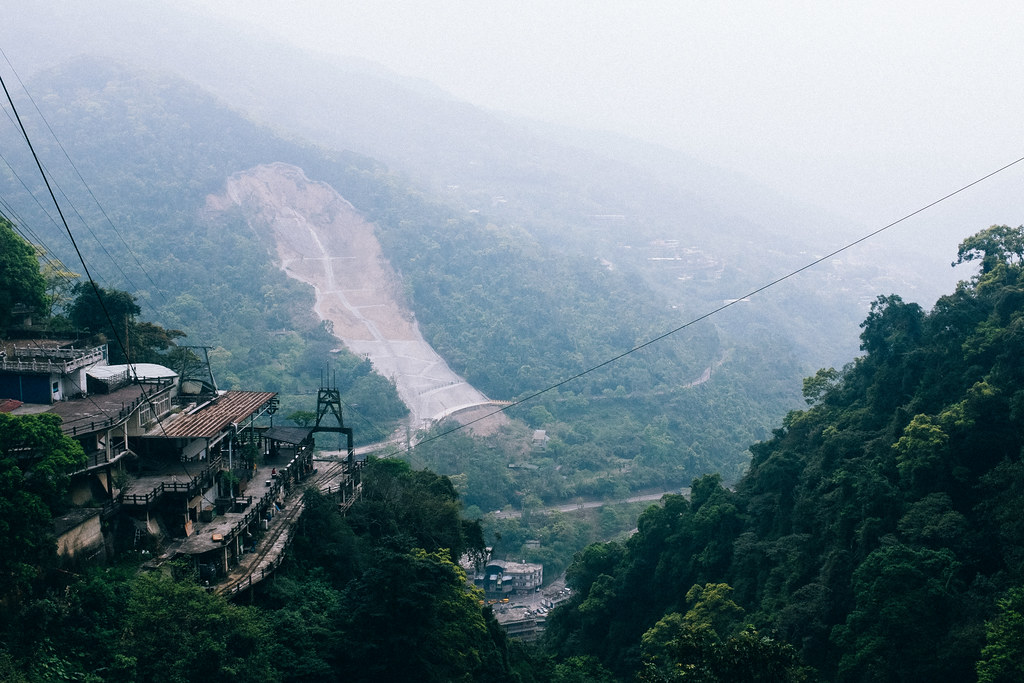 La telecabina ofrece unas vistas únicas de Wulai y el valle