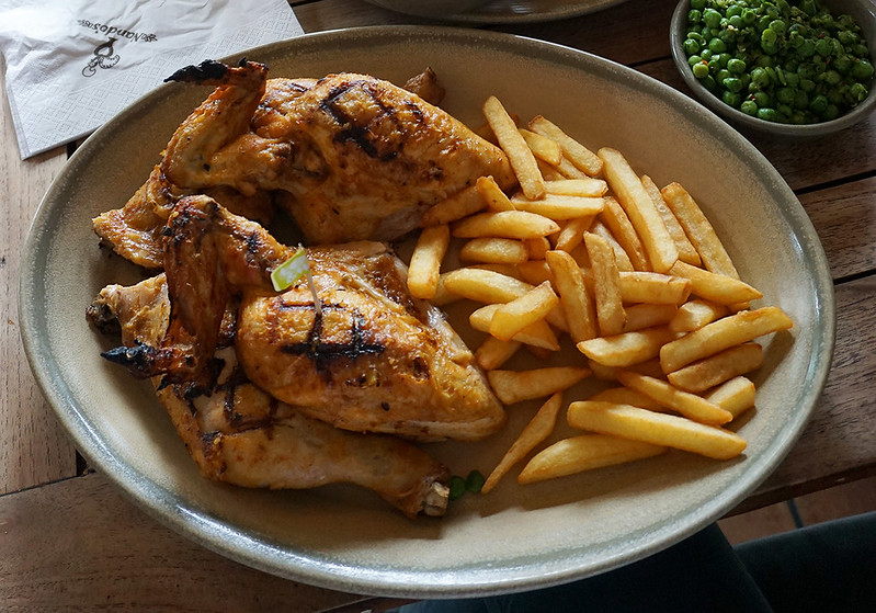 Lemon and herbs chicken, chips and macho peas from Nando's | Gluten free Shoreditch guide | Gluten free London | Brick Lane | Old Street | Spitalfields | Hoxton | East London