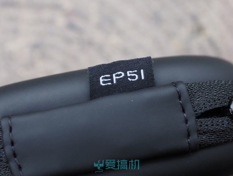 Metal lures Meizu EP51 starting Bluetooth headset review