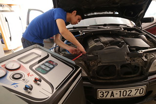 Sửa chữa - Bảo dưỡng điều hòa ô tô