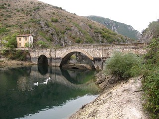 Valle del Sagittario e lago di S. Domenico