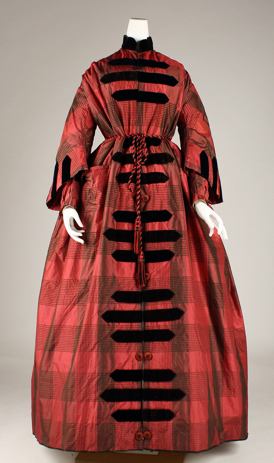 Dressing gown, c.1855, American, metmuseum
