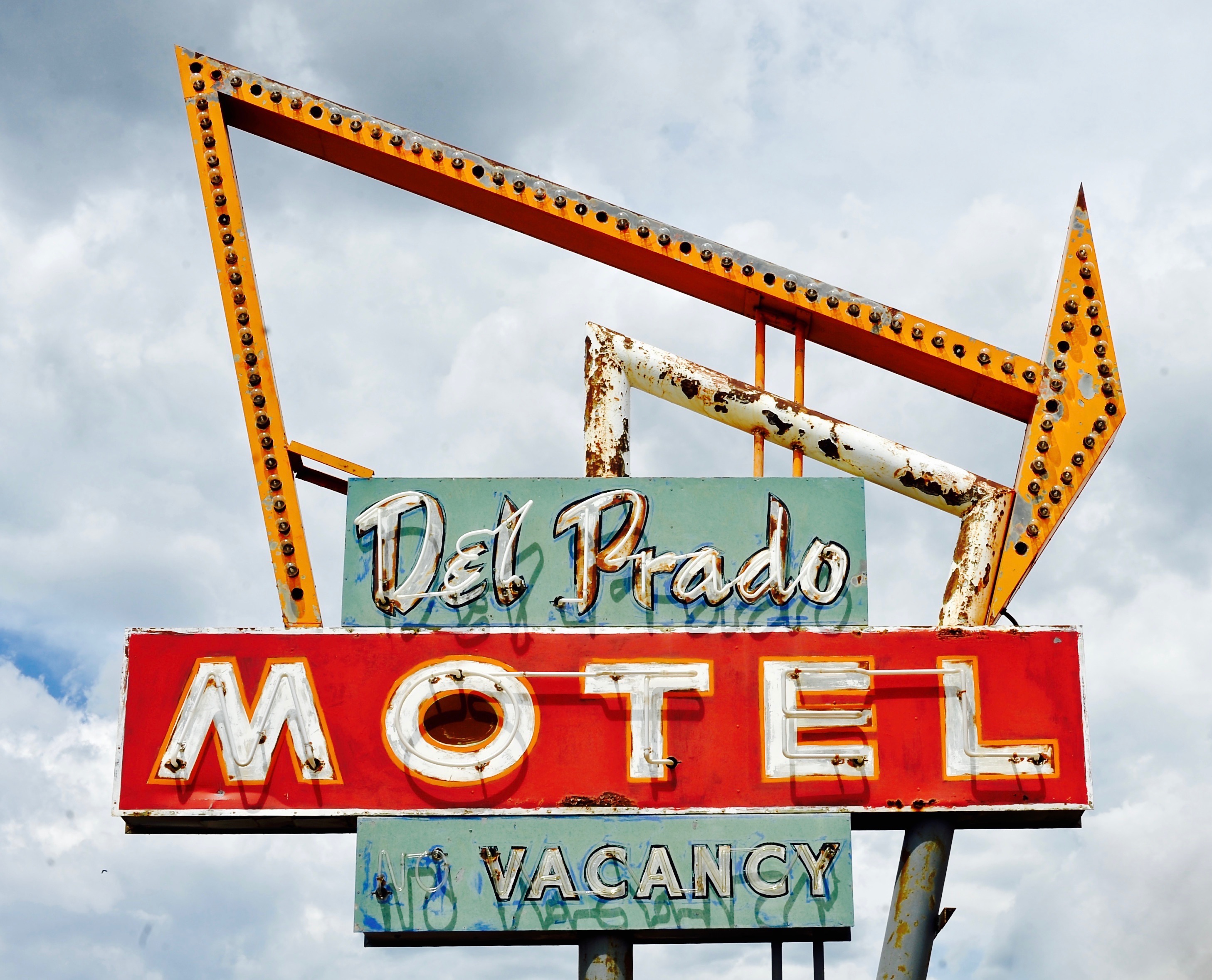 Del Prado Motel - 6380 U.S. 550, Cuba, New Mexico U.S.A. - June 29, 2015