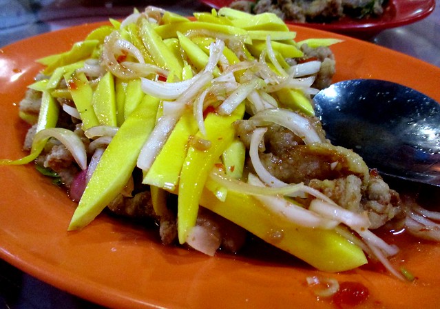 Thai mango chicken