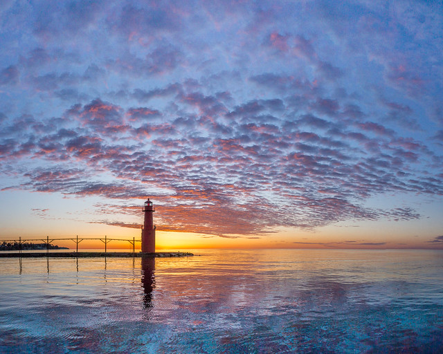 Sunrise, Lighthouse, Algoma, WI, Wisconsin, Lake Michigan