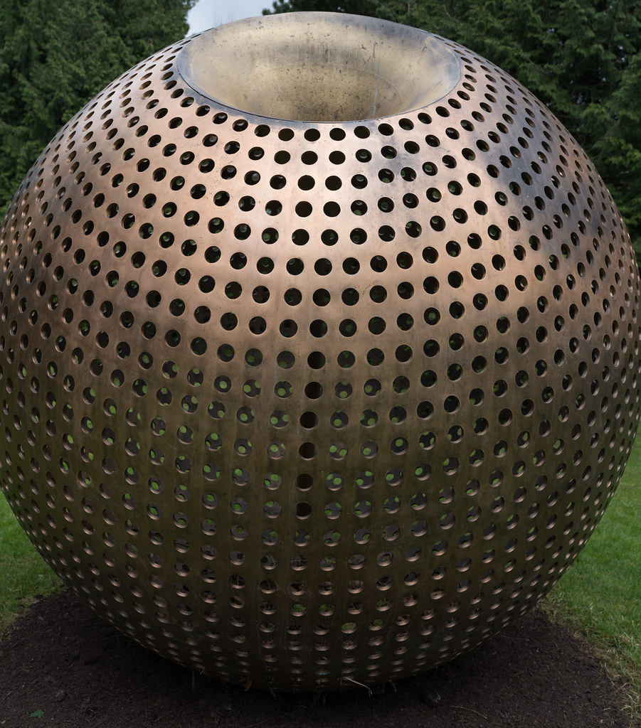 CONVERGENCE BY BRIAN KING [LOCATED AT FARMLEIGH] 003