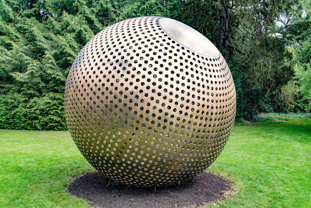 CONVERGENCE BY BRIAN KING [LOCATED AT FARMLEIGH] 001