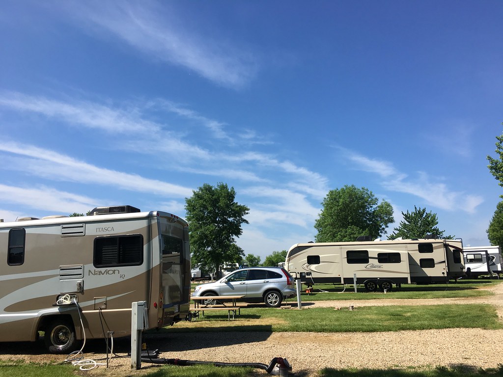 RVs at Madison/DeForest KOA, Wisconsin, May 31, 2018 (Apple iPhone 6S)