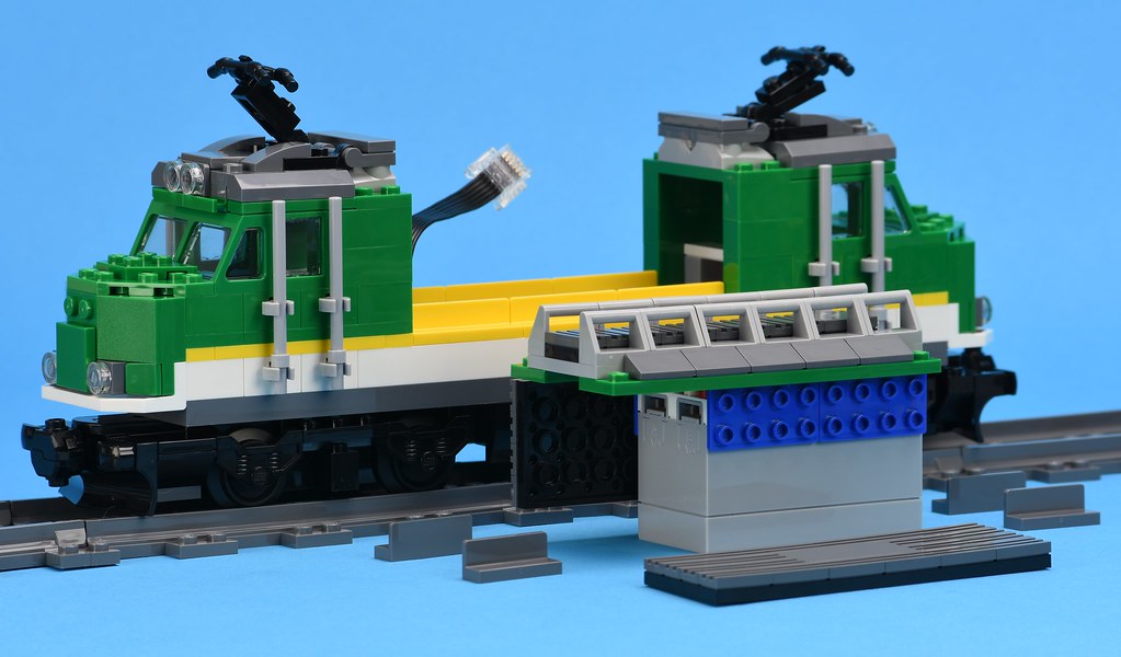 LEGO City 2018 Cargo Train review! 60198 