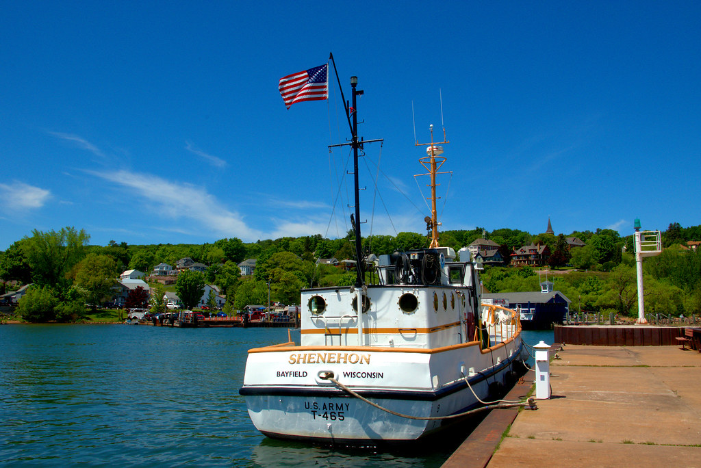 NOAA Research Vessel Shenehon, Bayfield, Wisconsin, June 5, 2018. Photo shared as public domain on Pixabay and Flickr as “Ex-Army Tug Transport Shenehon.”