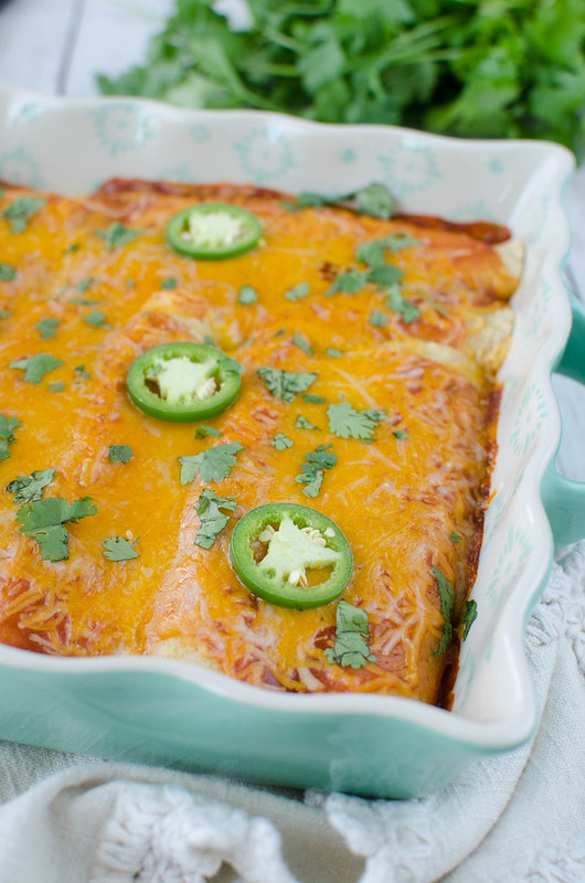 Butternut Squash and Black Bean Enchiladas - easy and delicious meatless meal! A little bit spicy, a little bit sweet. The whole family will love this recipe!