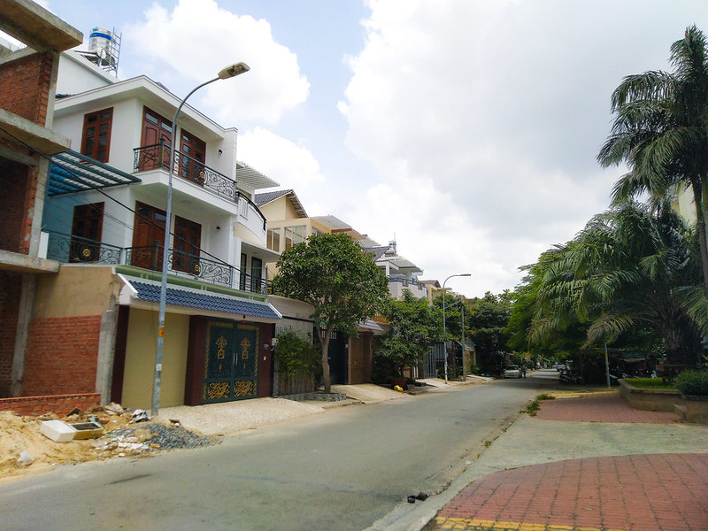 Khu dân cư hiện hữu xung quanh căn hộ Centeria Đông Thuận quận 12