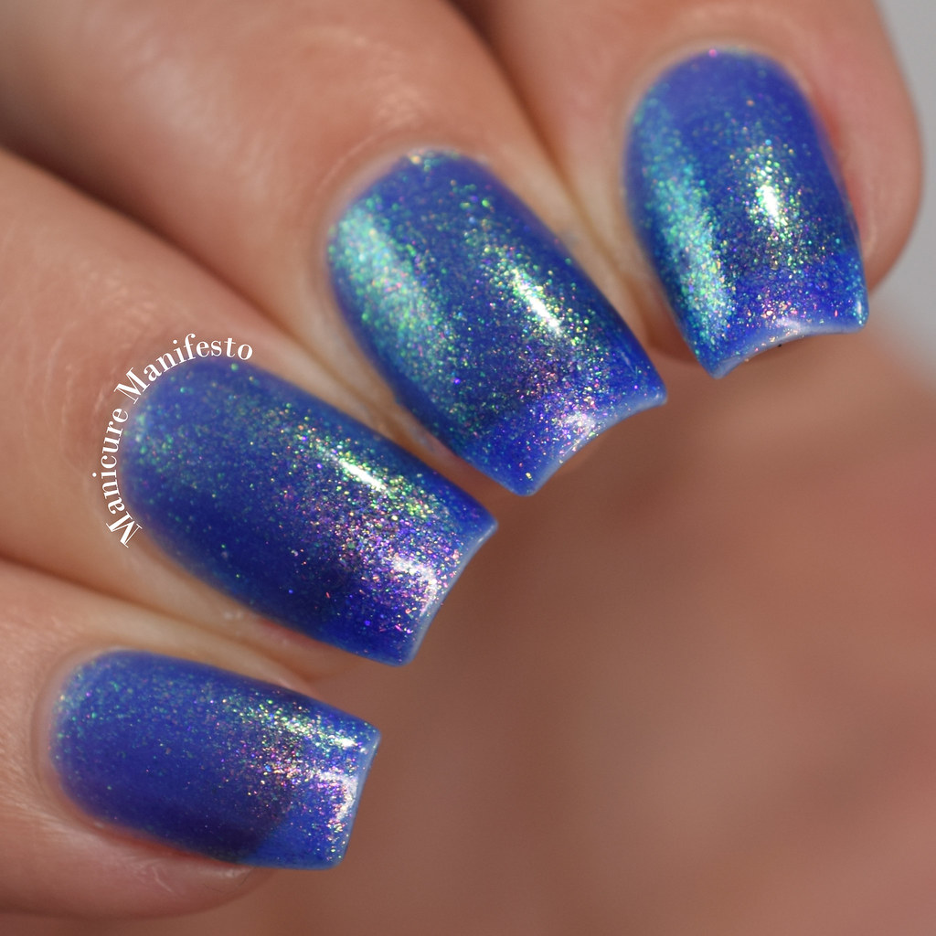 Bees Knees Lacquer House On Haunted Chill review