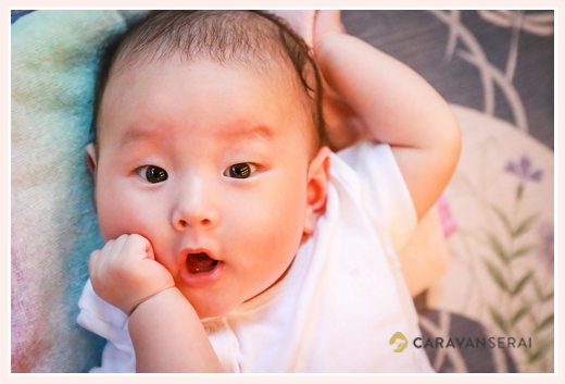  賀城園（名古屋市熱田区）でお食い初め・100日祝いの出張撮影　男の子の赤ちゃん　