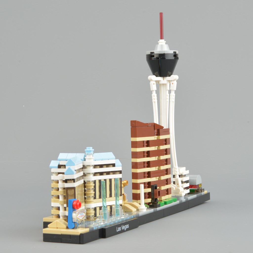 LEGO Designed This Incredible Las Vegas Skyline!! #lego #lasvegas #leg