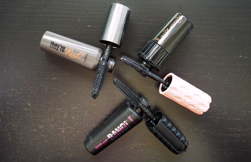 benefit they're real badgal bang roller lash