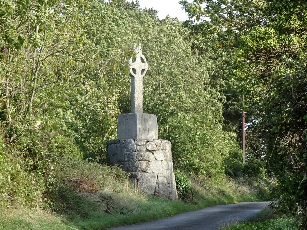 THE MORE RECENT OF THE TWO CROSSES AT TULLY 007