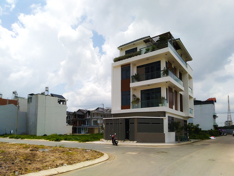 Khu dân cư hiện hữu xung quanh căn hộ Centeria Đông Thuận quận 12